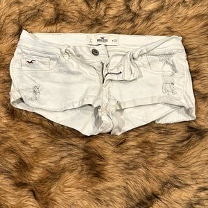 Hollister shorts!